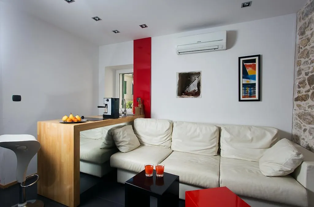 Marinac City Center Apartments & Rooms Split
